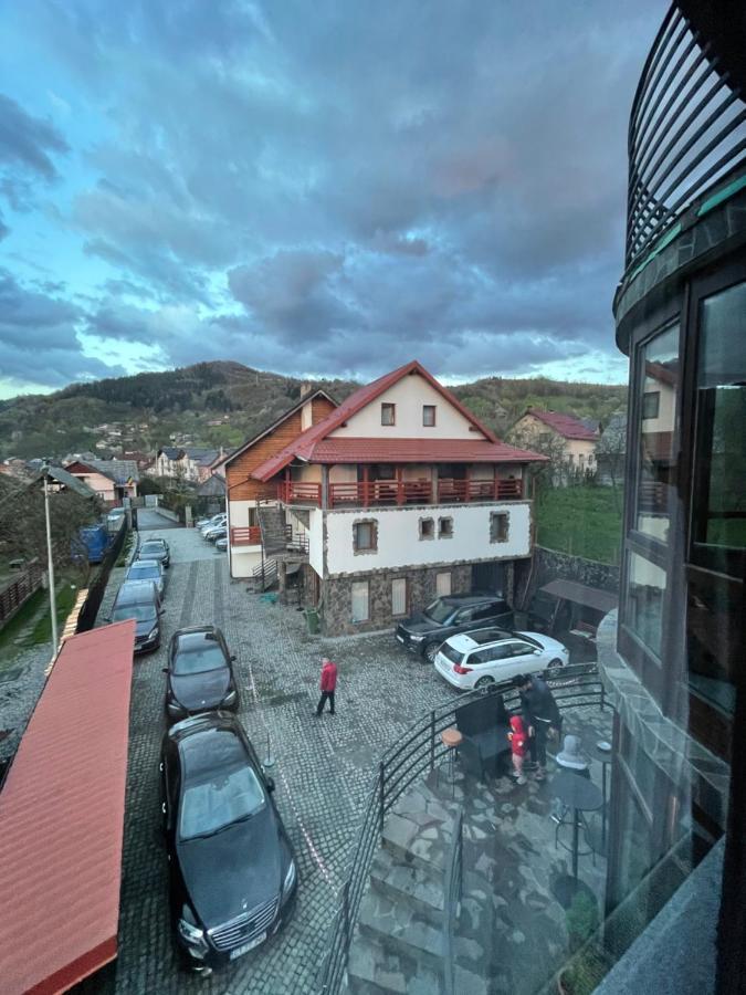 Vila Confort Vişeu de Sus Exterior foto
